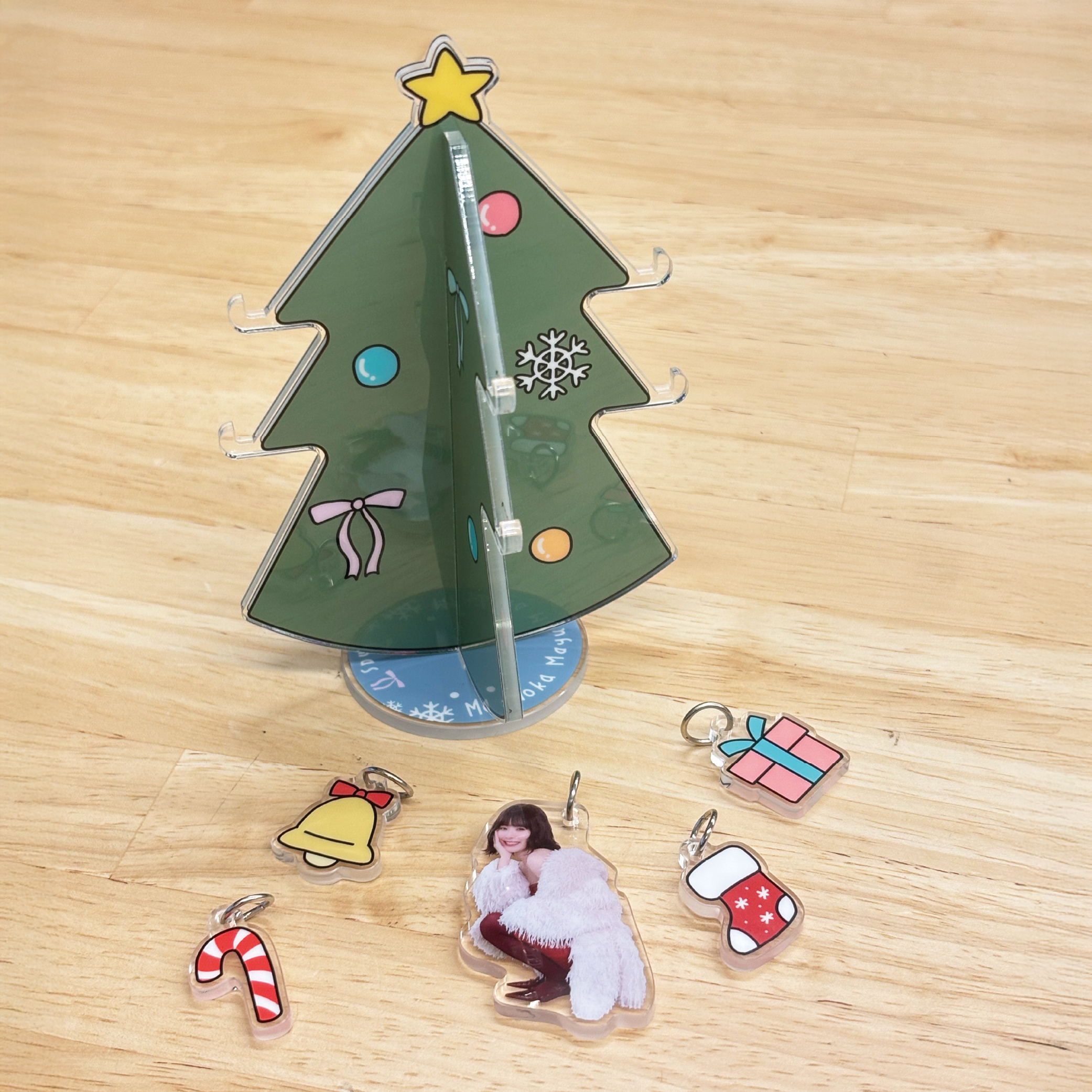 ツリーアクリルスタンド | 松岡茉優 | Mayu Matsuoka Official Fanclub